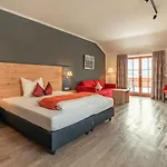 Heissenhof Hotel 3*