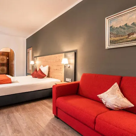 Hotel Heissenhof 3*