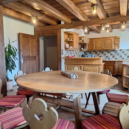 Hotel Heissenhof 3*